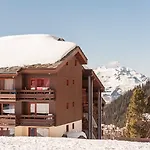 Pierre & Les Nereides La Plagne