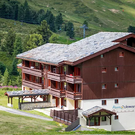 Lägenhetshotell Pierre & Les Nereides 3*