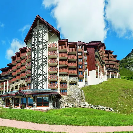 Pierre & Les Nereides