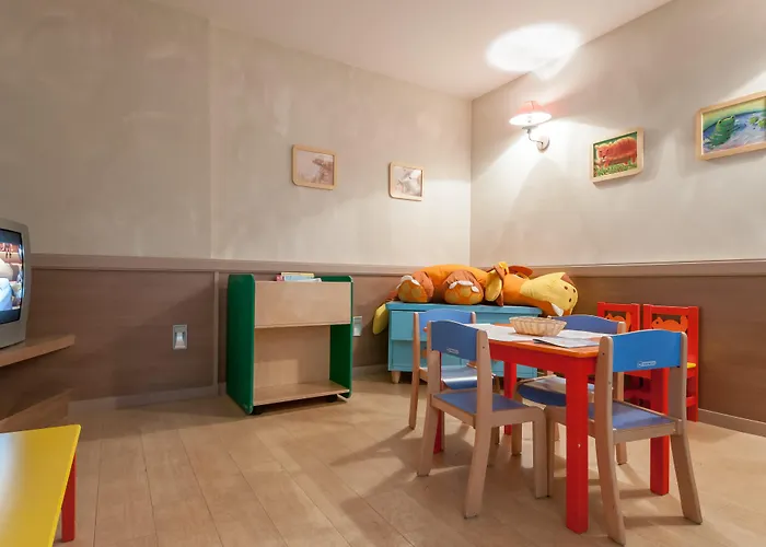 Ξενοδοχείο με διαμερίσματα Pierre & Les Nereides