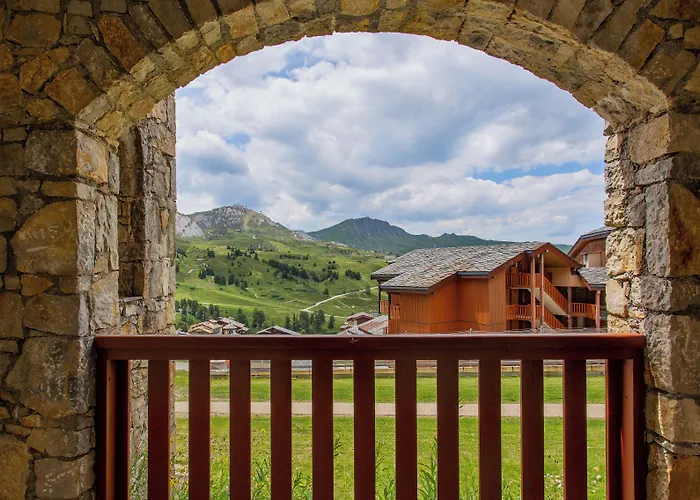 Pierre & Les Nereides Aparthotel 3*